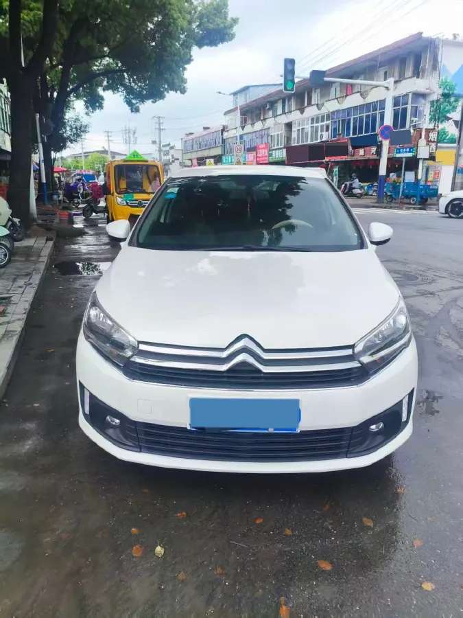 2018 Citroen C4 C-Quatre 1.2T 136HP L3 6AT,autocango,china used car exporter,china ev exporter,chinese used car exporter,chinese used ev exporter