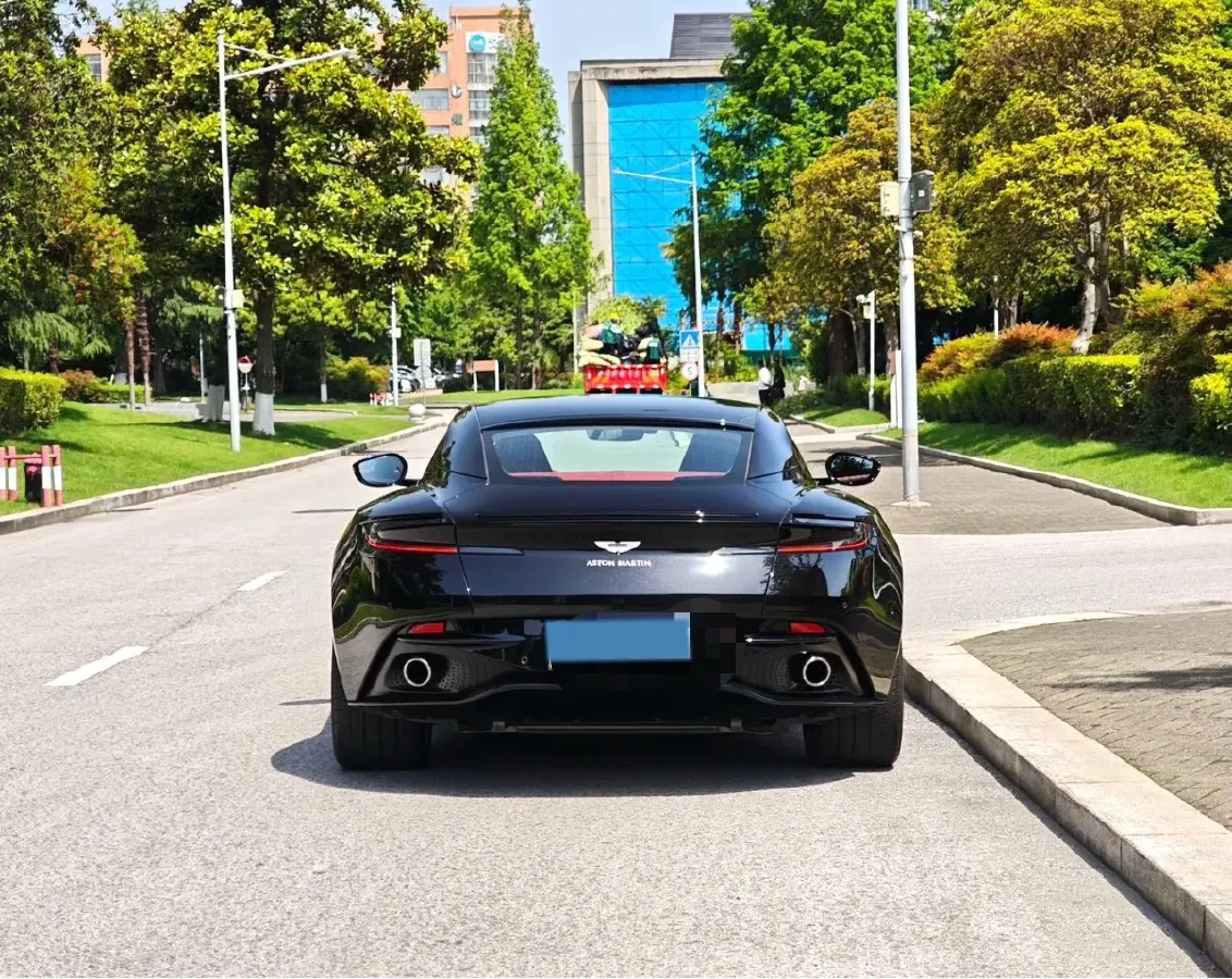 2019 Aston Martin DB11 4.0T 510HP V8 8AT,autocango,china used car exporter,china ev exporter,chinese used car exporter,chinese used ev exporter