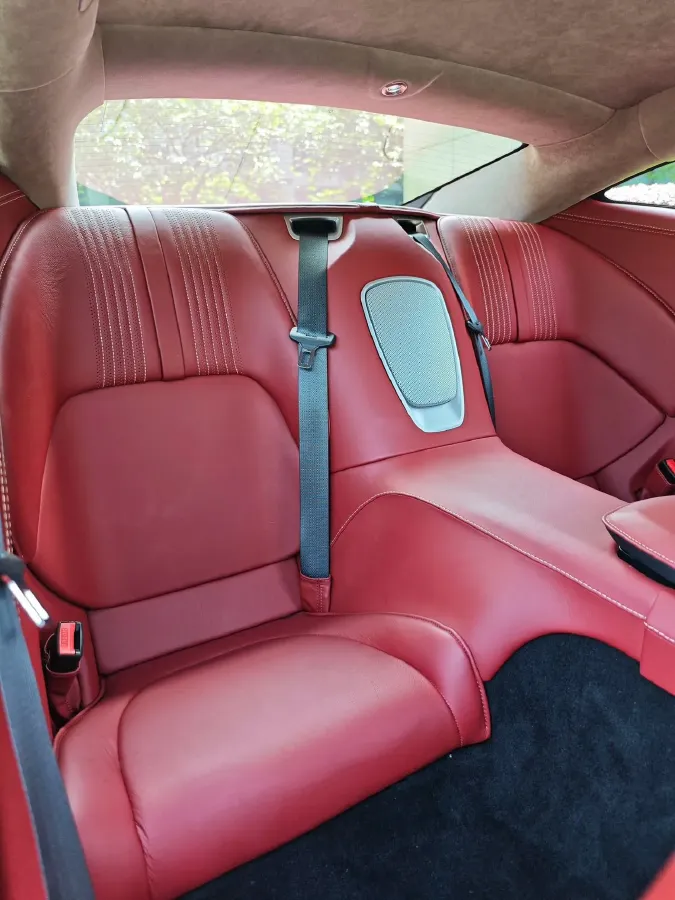 2019 Aston Martin DB11 4.0T 510HP V8 8AT,autocango,china used car exporter,china ev exporter,chinese used car exporter,chinese used ev exporter