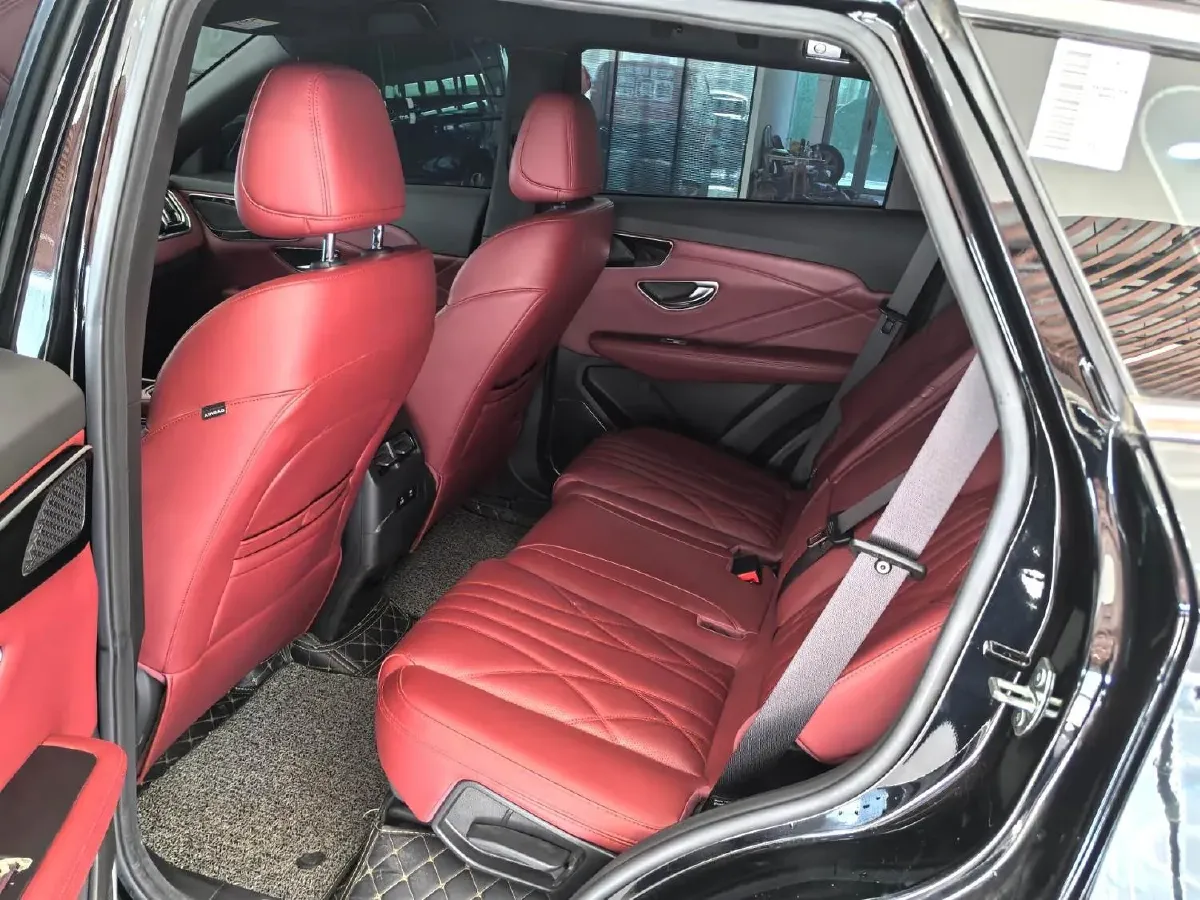 2025 Jetour X70 Plus 1.5T 156HP L4 6DCT,autocango,china used car exporter,china ev exporter,chinese used car exporter,chinese used ev exporter