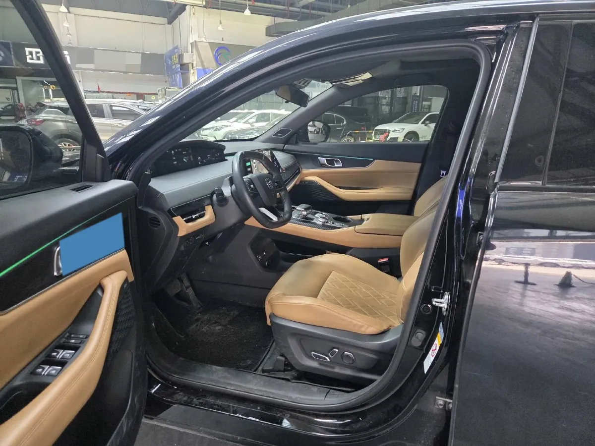 2021 ChangAn UNI-K 2.0T 233HP L4 8AT,autocango,china used car exporter,china ev exporter,chinese used car exporter,chinese used ev exporter