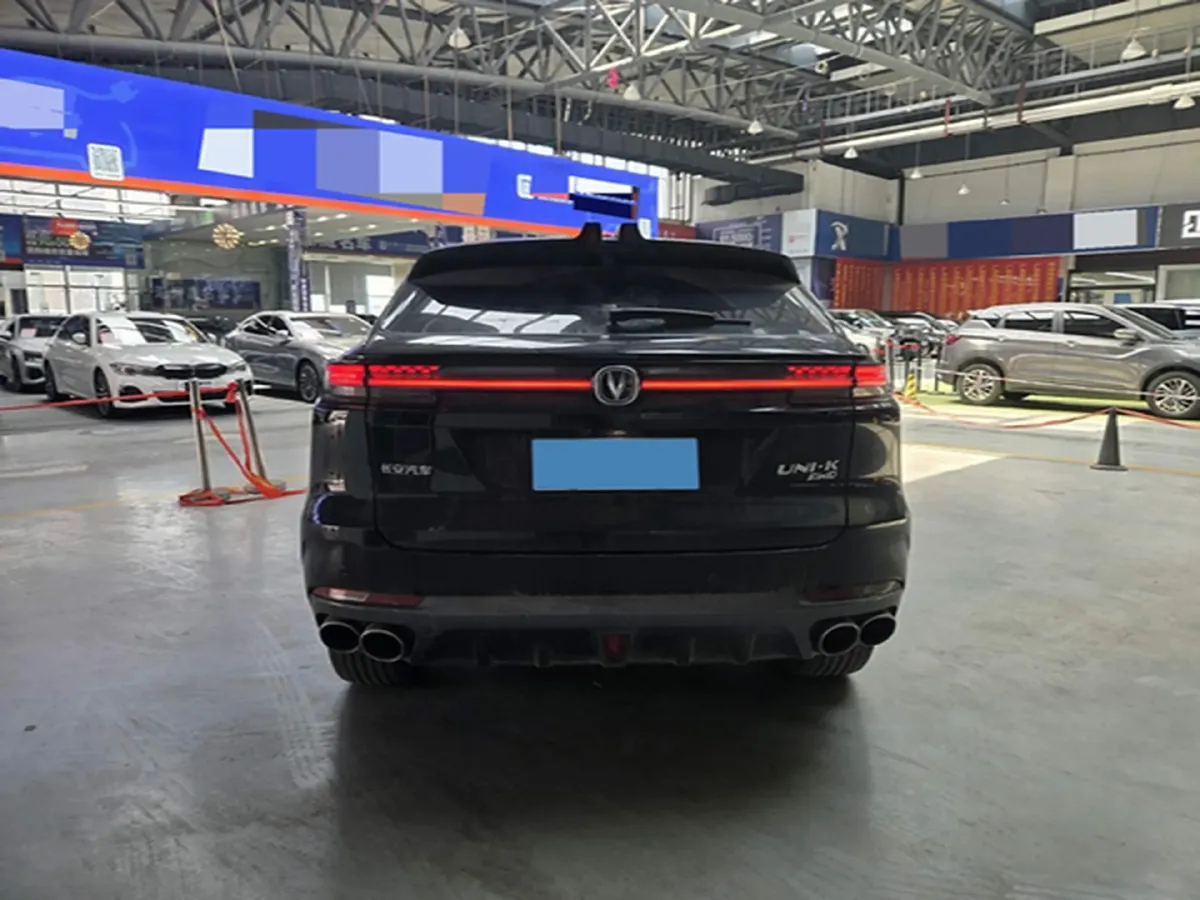 2021 ChangAn UNI-K 2.0T 233HP L4 8AT,autocango,china used car exporter,china ev exporter,chinese used car exporter,chinese used ev exporter