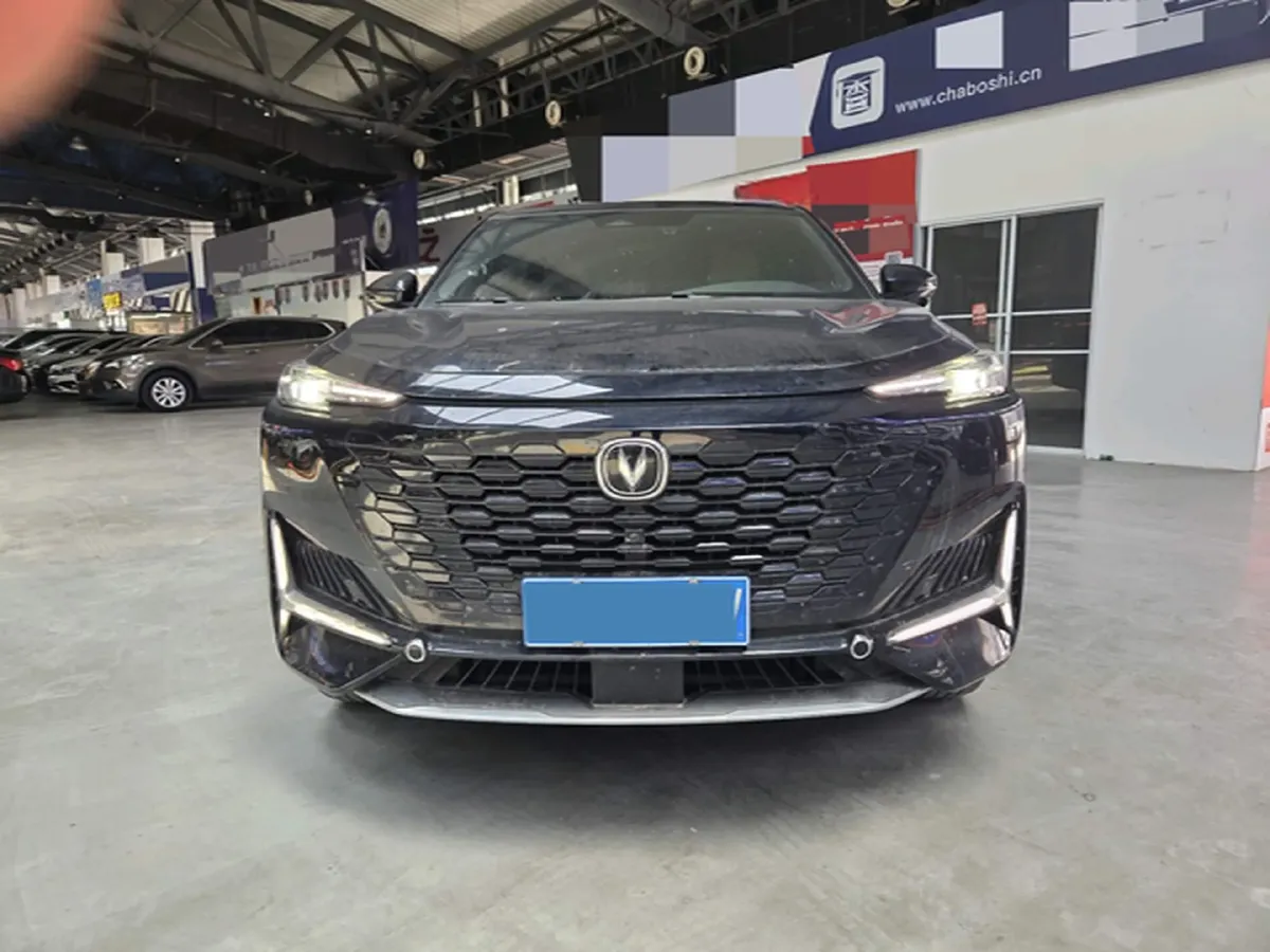 2021 ChangAn UNI-K 2.0T 233HP L4 8AT,autocango,china used car exporter,china ev exporter,chinese used car exporter,chinese used ev exporter