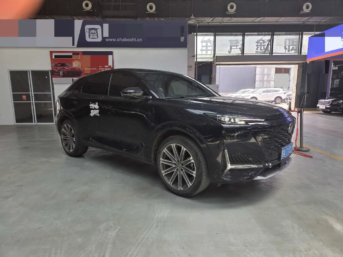 2021 ChangAn UNI-K 2.0T 233HP L4 8AT,autocango,china used car exporter,china ev exporter,chinese used car exporter,chinese used ev exporter