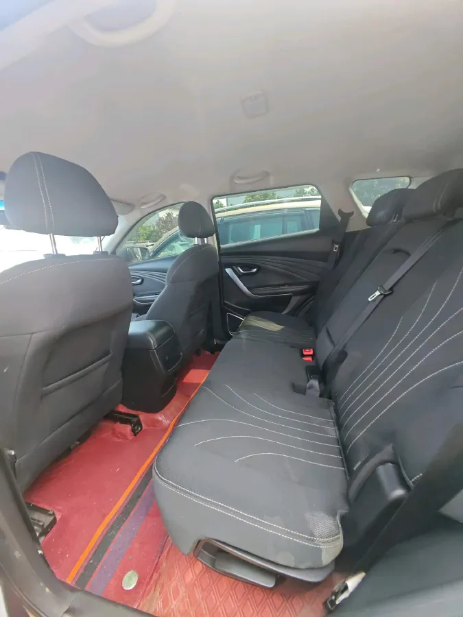 2018 Jetour X70 1.5T 147HP L4 5MT,autocango,china used car exporter,china ev exporter,chinese used car exporter,chinese used ev exporter