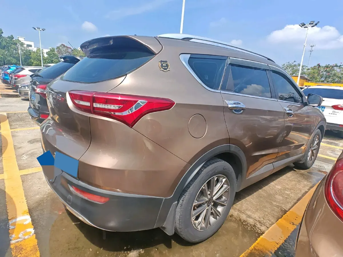 2018 Jetour X70 1.5T 147HP L4 5MT,autocango,china used car exporter,china ev exporter,chinese used car exporter,chinese used ev exporter