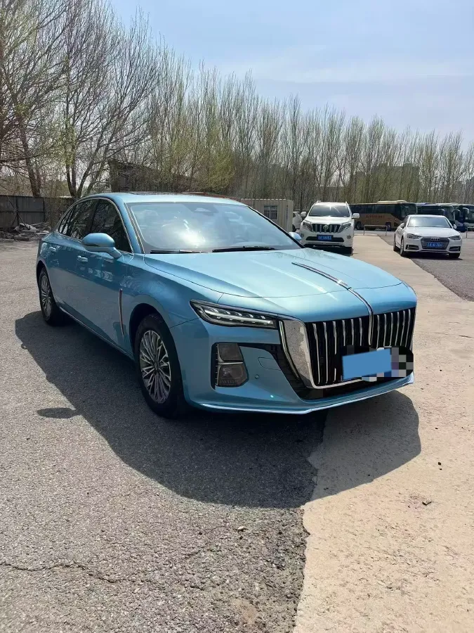 2023 HongQi H5 2.0T 224HP L4 8AT,autocango,china used car exporter,china ev exporter,chinese used car exporter,chinese used ev exporter