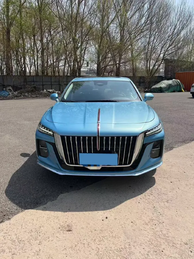 2023 HongQi H5 2.0T 224HP L4 8AT,autocango,china used car exporter,china ev exporter,chinese used car exporter,chinese used ev exporter