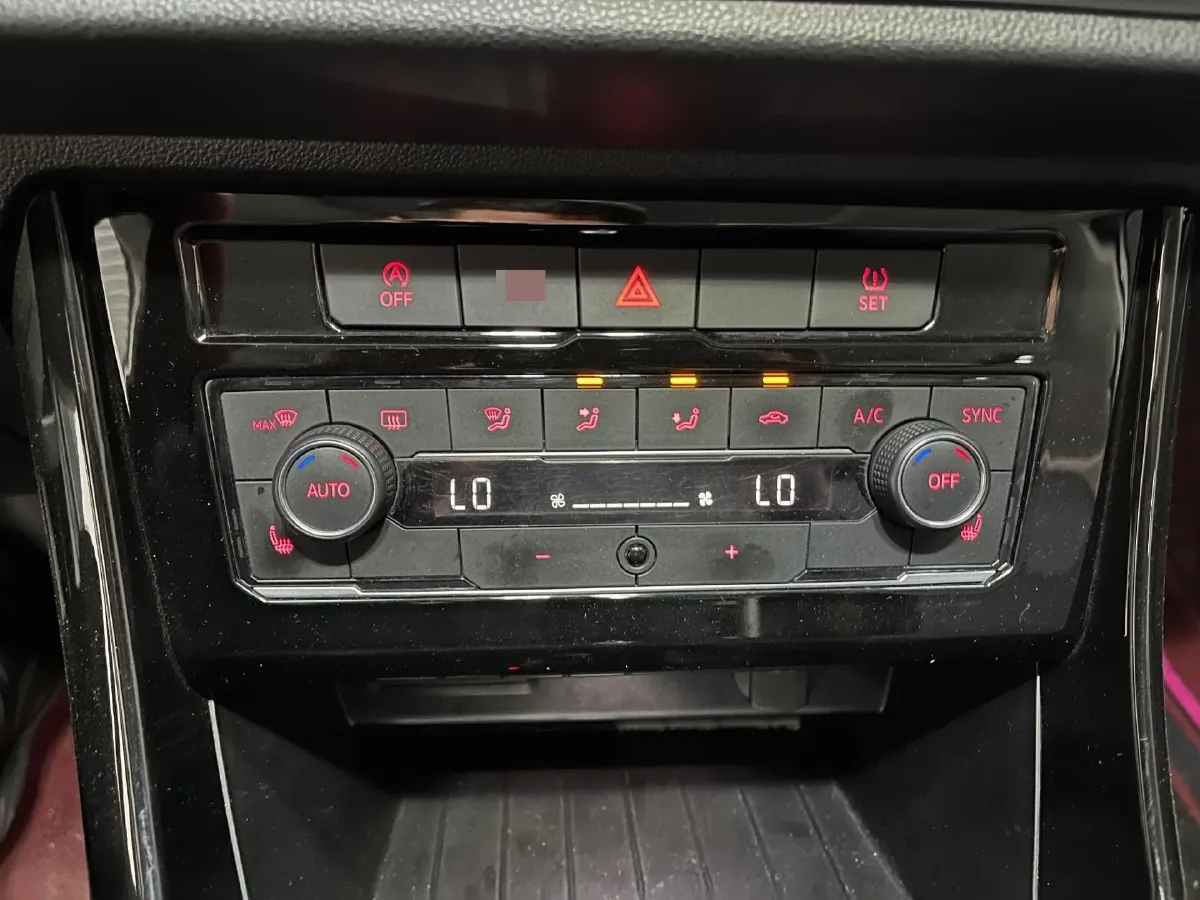 2021 Jetta VS5 1.4T 150HP L4 6AT,autocango,china used car exporter,china ev exporter,chinese used car exporter,chinese used ev exporter