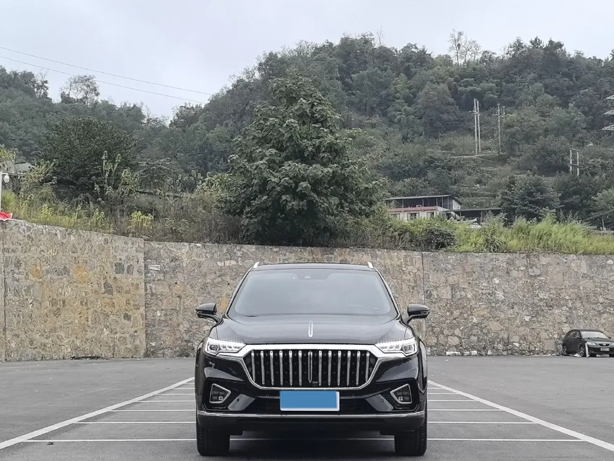 2022 HongQi HS5 2.0T 224HP L4 6AT,autocango,china used car exporter,china ev exporter,chinese used car exporter,chinese used ev exporter