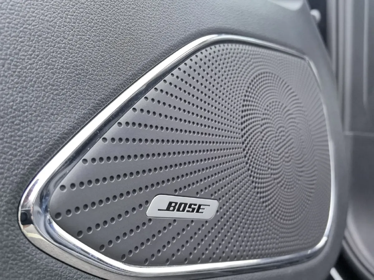 2022 HongQi HS5 2.0T 224HP L4 6AT,autocango,china used car exporter,china ev exporter,chinese used car exporter,chinese used ev exporter