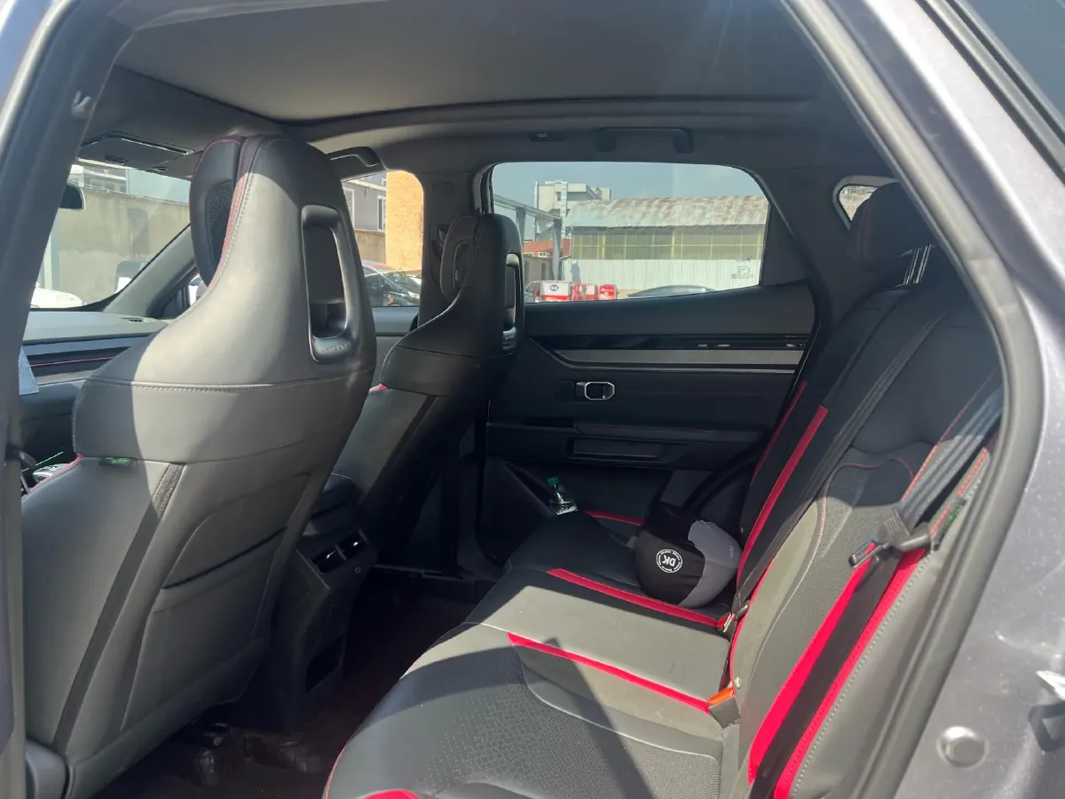 2024 Jetour DASHING 1.5T 156HP L4 6DCT,autocango,china used car exporter,china ev exporter,chinese used car exporter,chinese used ev exporter