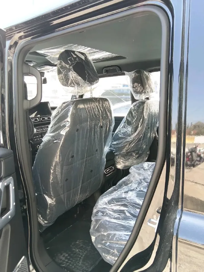 2025 212 212 T01 2.0T 252HP L4 8AT,autocango,china used car exporter,china ev exporter,chinese used car exporter,chinese used ev exporter