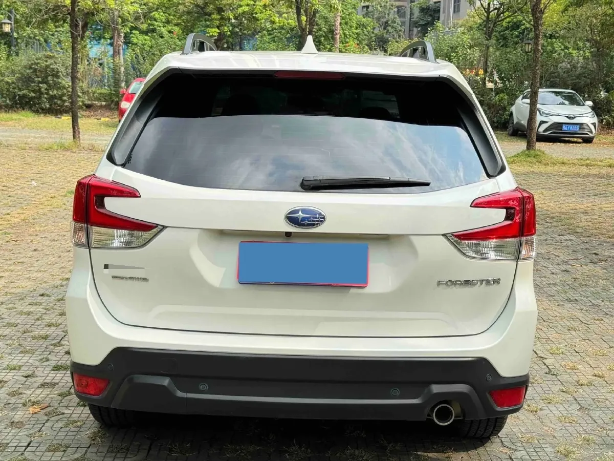 2022 Subaru Forester 2.0L 154HP H4 CVT,autocango,china used car exporter,china ev exporter,chinese used car exporter,chinese used ev exporter