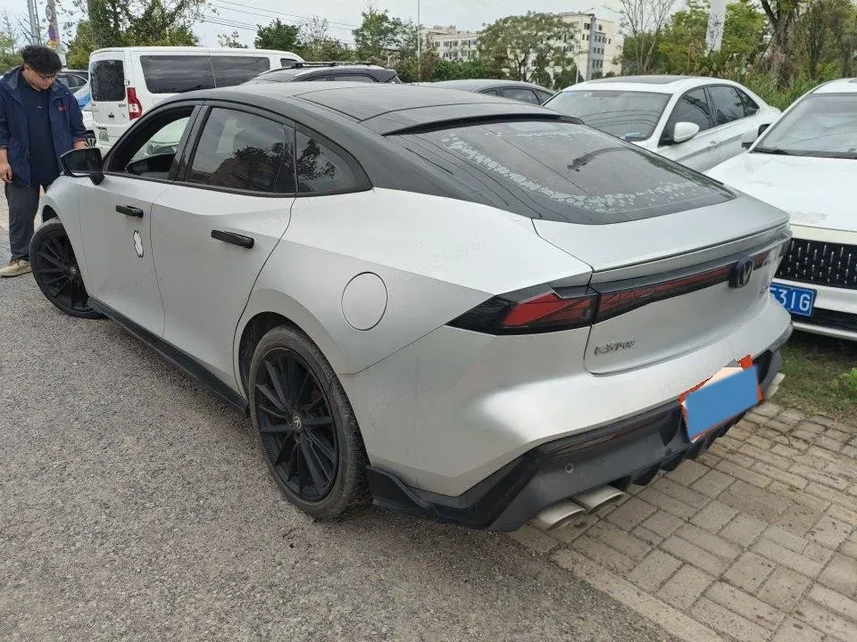 2022 ChangAn UNI-V 1.5T 188HP L4 7DCT,autocango,china used car exporter,china ev exporter,chinese used car exporter,chinese used ev exporter