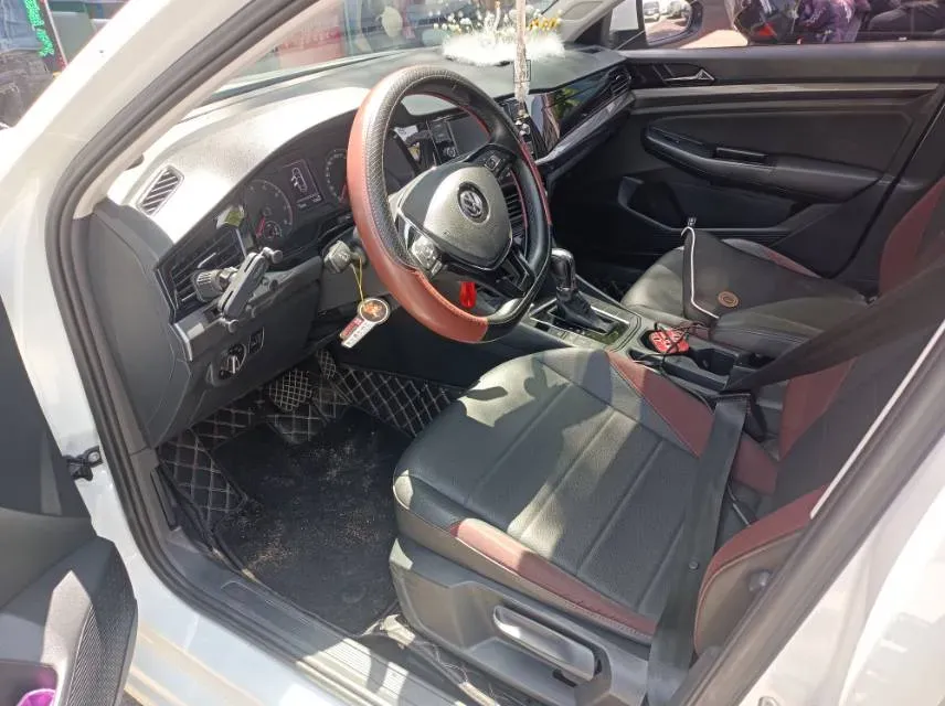 2020 Volkswagen Bora 1.5L 113HP L4 6AT,autocango,china used car exporter,china ev exporter,chinese used car exporter,chinese used ev exporter