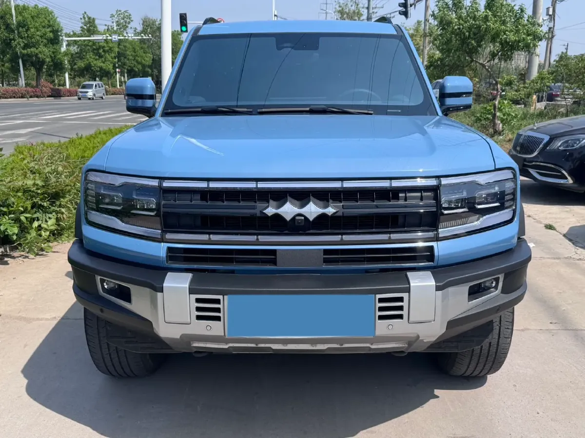 2023 FangChengBao Bao 5 1.5T 194HP L4 E-CVT PHEV 31.8KWH,autocango,china used car exporter,china ev exporter,chinese used car exporter,chinese used ev exporter