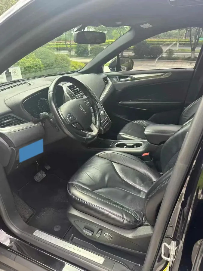 2020 Lincoln Corsair 2.0T 245HP L4 8AT,autocango,china used car exporter,china ev exporter,chinese used car exporter,chinese used ev exporter