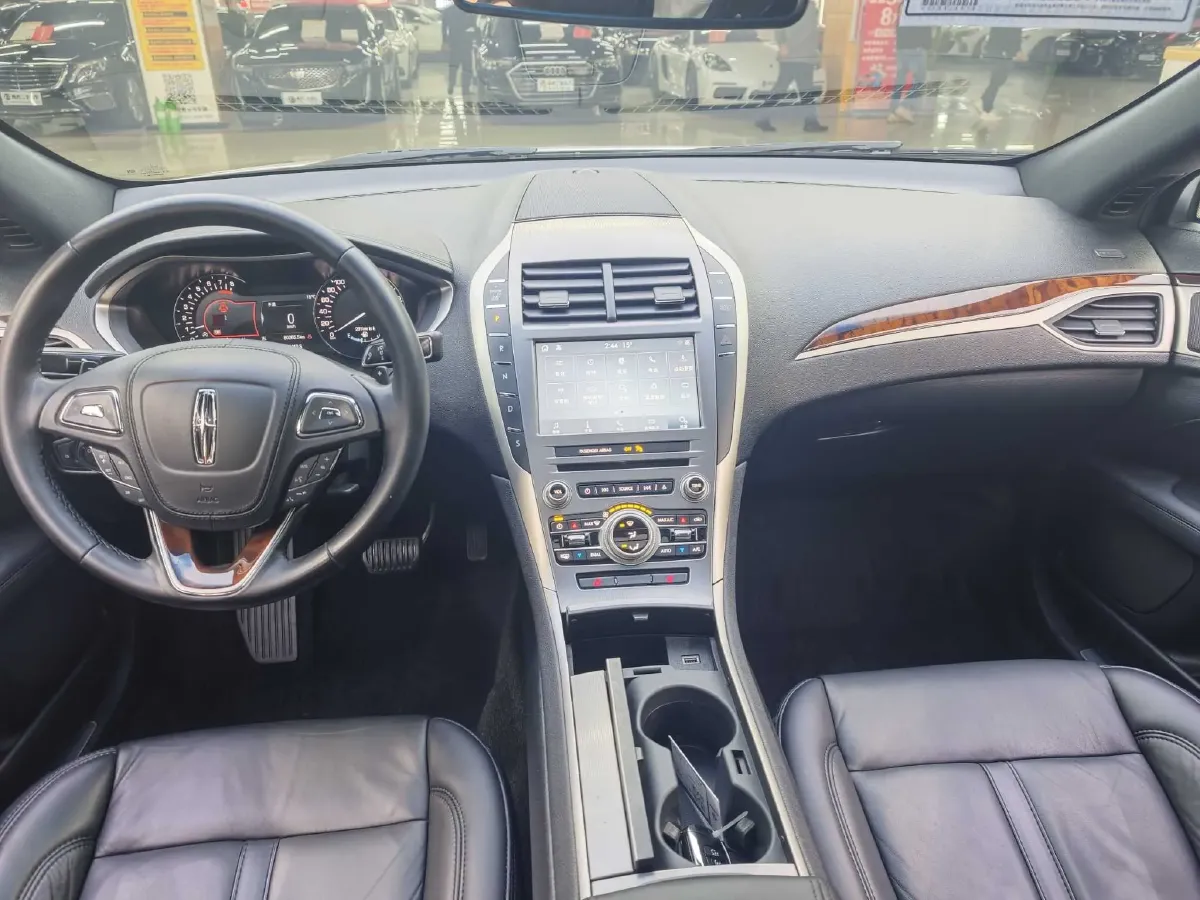 2018 Lincoln MKZ 2.0T 203HP L4 6AT,autocango,china used car exporter,china ev exporter,chinese used car exporter,chinese used ev exporter