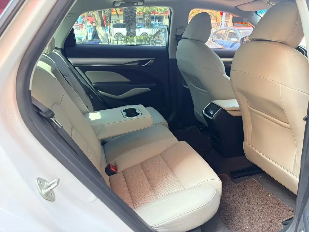 2018 Geely Binray 1.4T 133HP L4 CVT,autocango,china used car exporter,china ev exporter,chinese used car exporter,chinese used ev exporter