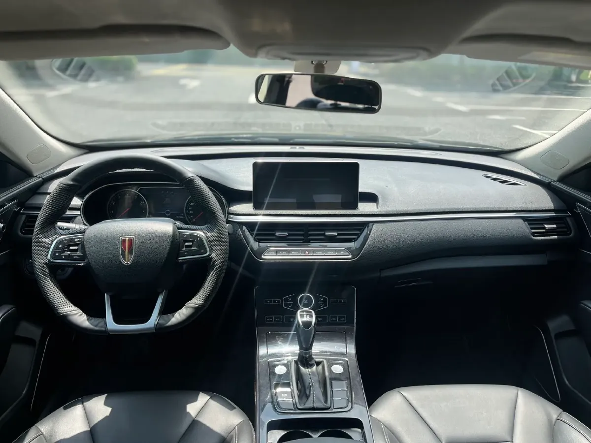 2019 HongQi H5 1.8T 180HP L4 6AT,autocango,china used car exporter,china ev exporter,chinese used car exporter,chinese used ev exporter