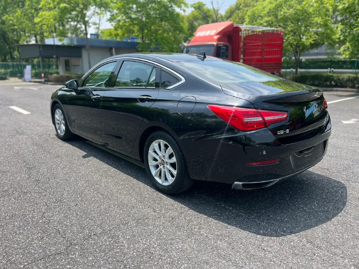 2019 HongQi H5 1.8T 180HP L4 6AT,autocango,china used car exporter,china ev exporter,chinese used car exporter,chinese used ev exporter