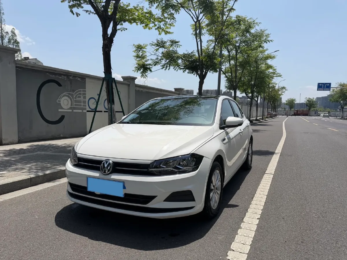 2019 Volkswagen Polo 1.5L 113HP L4 6AT,autocango,china used car exporter,china ev exporter,chinese used car exporter,chinese used ev exporter