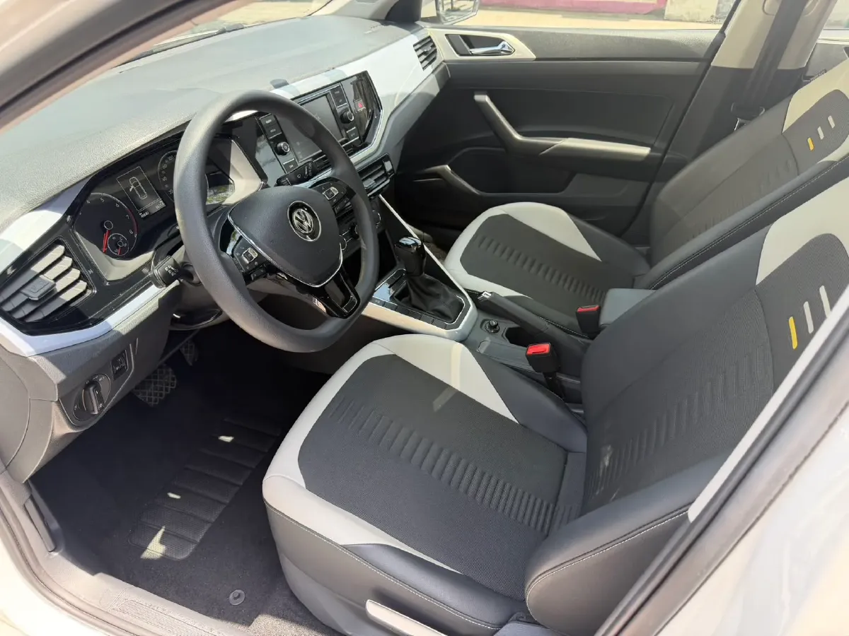 2019 Volkswagen Polo 1.5L 113HP L4 6AT,autocango,china used car exporter,china ev exporter,chinese used car exporter,chinese used ev exporter