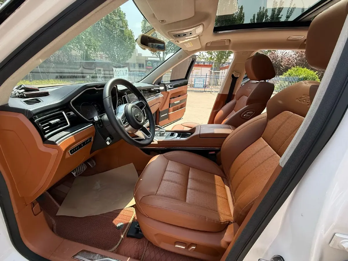 2018 Zotye T700 1.8T 177HP L4 6DCT,autocango,china used car exporter,china ev exporter,chinese used car exporter,chinese used ev exporter