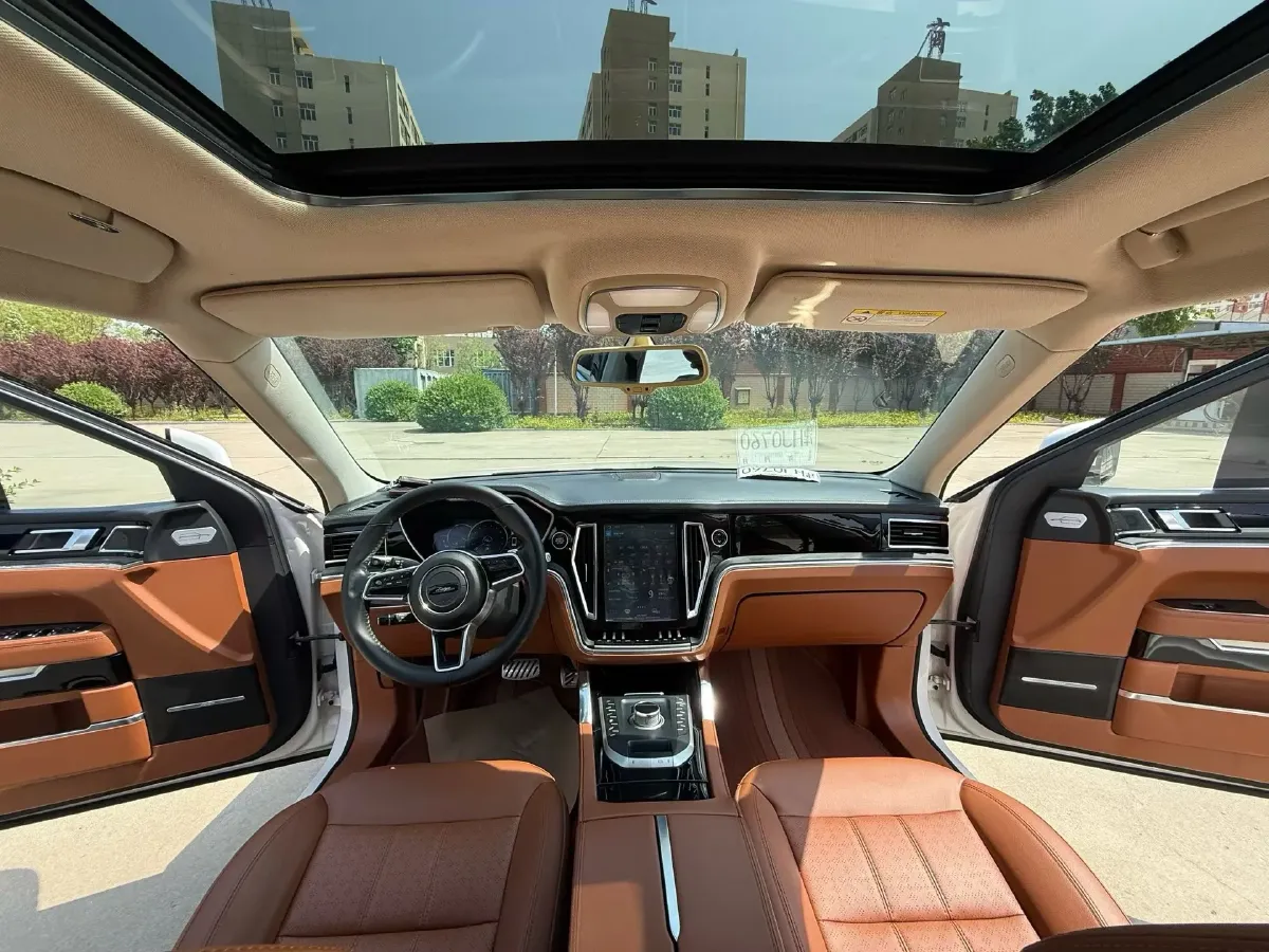 2018 Zotye T700 1.8T 177HP L4 6DCT,autocango,china used car exporter,china ev exporter,chinese used car exporter,chinese used ev exporter