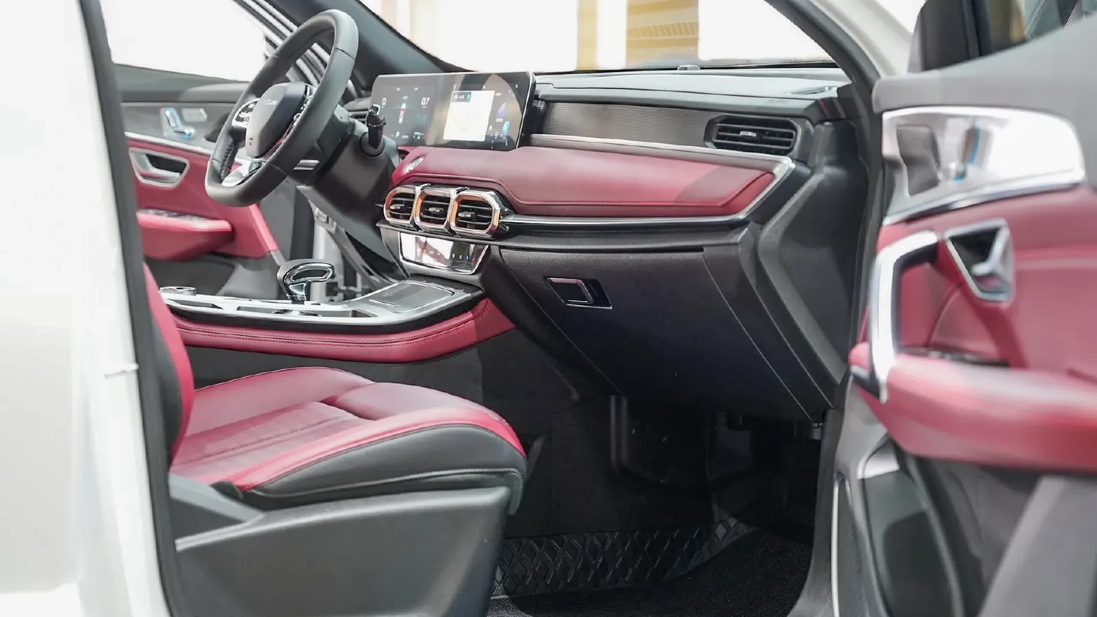 2025 Jetour X70 Plus 1.5T 156HP L4 6DCT,autocango,china used car exporter,china ev exporter,chinese used car exporter,chinese used ev exporter