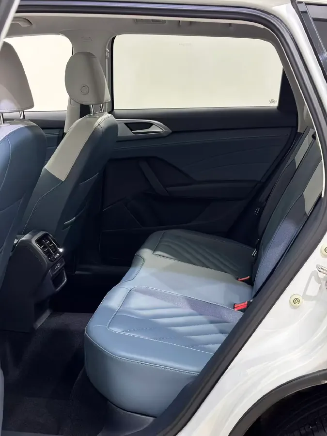 2023 Volkswagen Tharu 1.5T 160HP L4 7DCT,autocango,china used car exporter,china ev exporter,chinese used car exporter,chinese used ev exporter