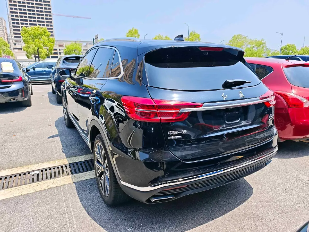 2022 HongQi HS5 2.0T 224HP L4 6AT,autocango,china used car exporter,china ev exporter,chinese used car exporter,chinese used ev exporter