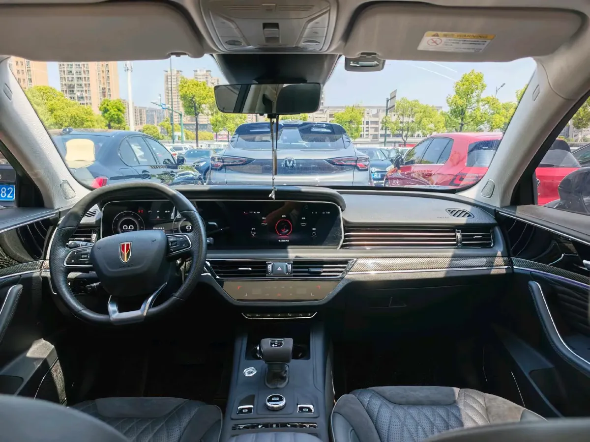 2022 HongQi HS5 2.0T 224HP L4 6AT,autocango,china used car exporter,china ev exporter,chinese used car exporter,chinese used ev exporter