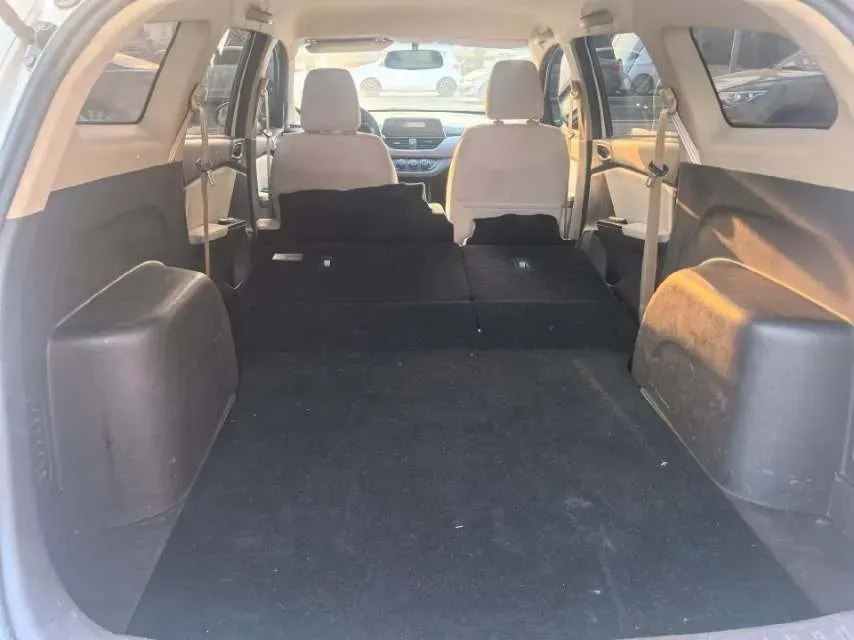 2017 BaoJun 310W 1.5L 112HP L4 6MT,autocango,china used car exporter,china ev exporter,chinese used car exporter,chinese used ev exporter