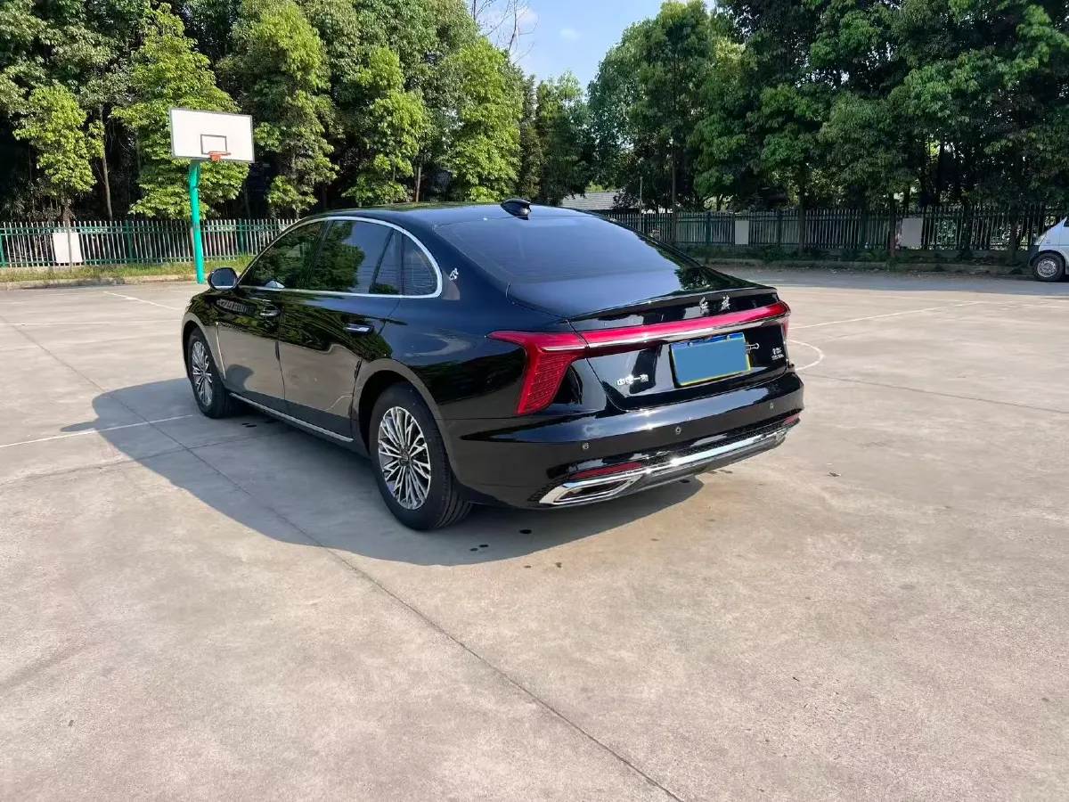 2024 HongQi H5 1.5T 169HP L4 7DCT,autocango,china used car exporter,china ev exporter,chinese used car exporter,chinese used ev exporter