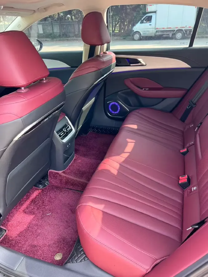 2024 HongQi H5 1.5T 169HP L4 7DCT,autocango,china used car exporter,china ev exporter,chinese used car exporter,chinese used ev exporter