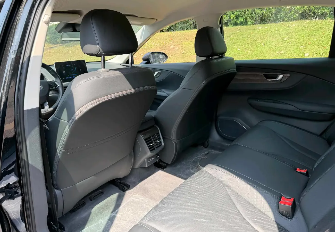 2021 HongQi E-QM5 BEV 54KWH,autocango,china used car exporter,china ev exporter,chinese used car exporter,chinese used ev exporter