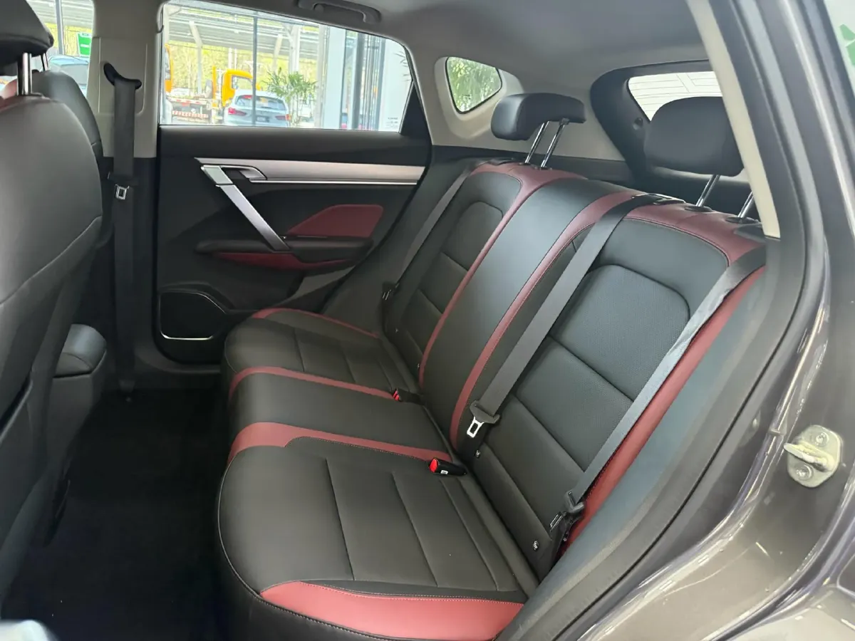 2021 Geely Coolray 1.4T 141HP L4 6DCT,autocango,china used car exporter,china ev exporter,chinese used car exporter,chinese used ev exporter