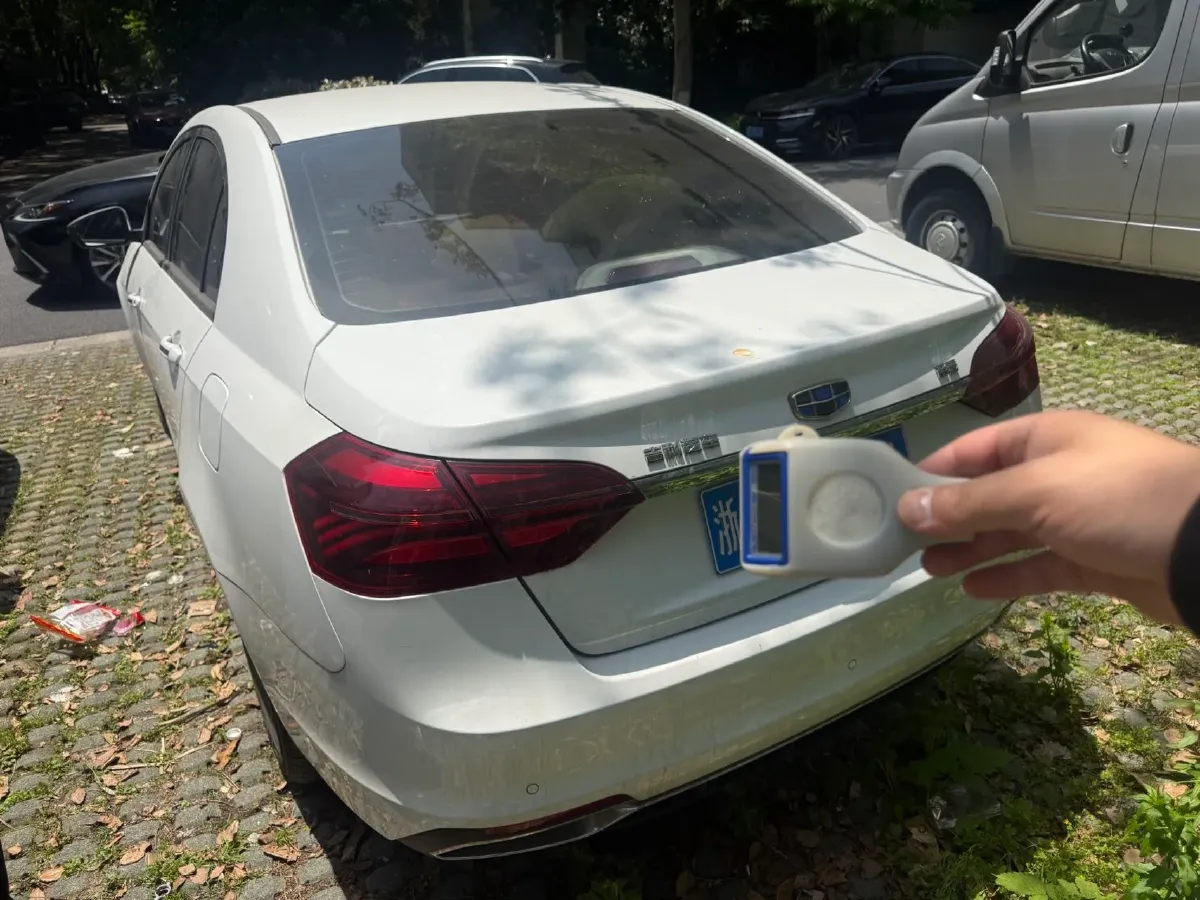 2018 Geely Emgrand 1.5L 109HP L4 5MT,autocango,china used car exporter,china ev exporter,chinese used car exporter,chinese used ev exporter