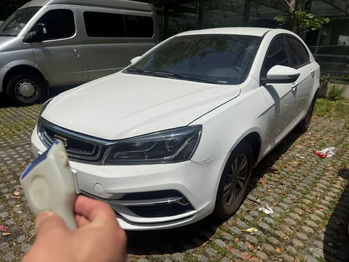 2018 Geely Emgrand 1.5L 109HP L4 5MT,autocango,china used car exporter,china ev exporter,chinese used car exporter,chinese used ev exporter