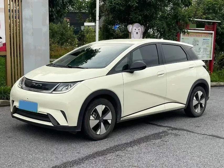 2023 BYD Dolphin BEV 44.928KWH,autocango,china used car exporter,china ev exporter,chinese used car exporter,chinese used ev exporter