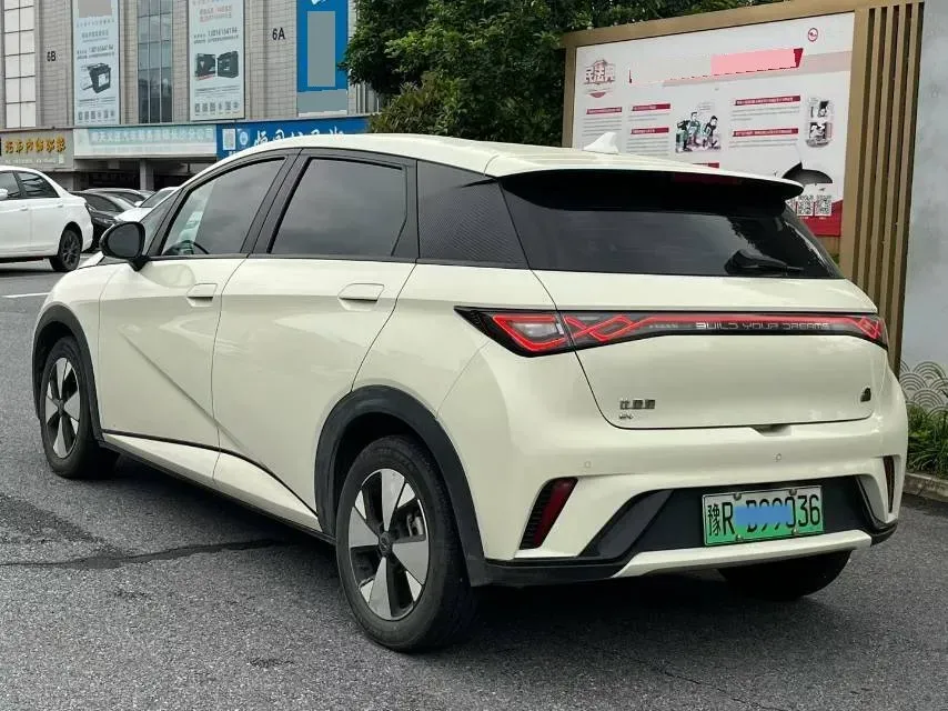 2023 BYD Dolphin BEV 44.928KWH,autocango,china used car exporter,china ev exporter,chinese used car exporter,chinese used ev exporter