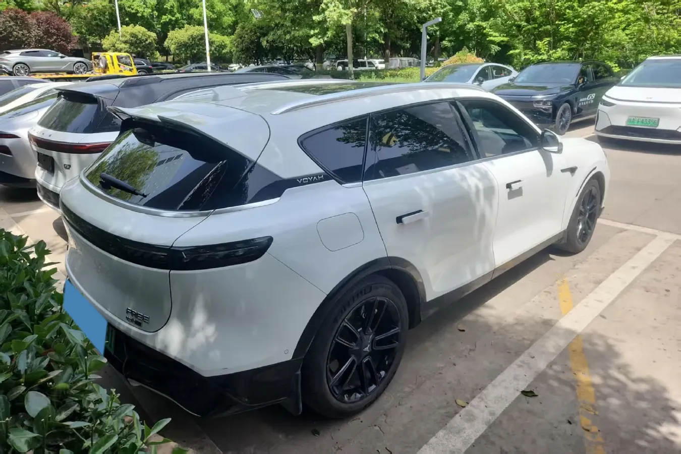 2024 Voyah FREE 1.5T 150HP L4 REEV 39.2KWH,autocango,china used car exporter,china ev exporter,chinese used car exporter,chinese used ev exporter