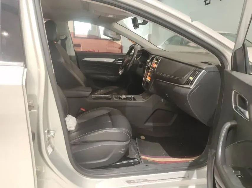 2017 Roewe i6 1.0T 125HP L3 2AT PHEV,autocango,china used car exporter,china ev exporter,chinese used car exporter,chinese used ev exporter