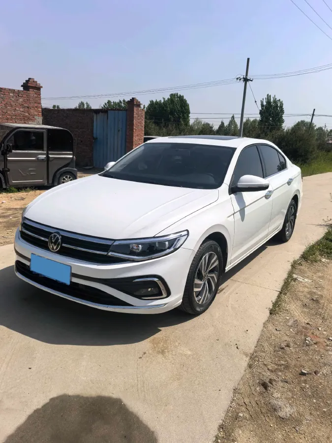 2024 Volkswagen Bora 1.4T 150HP L4 7DCT,autocango,china used car exporter,china ev exporter,chinese used car exporter,chinese used ev exporter