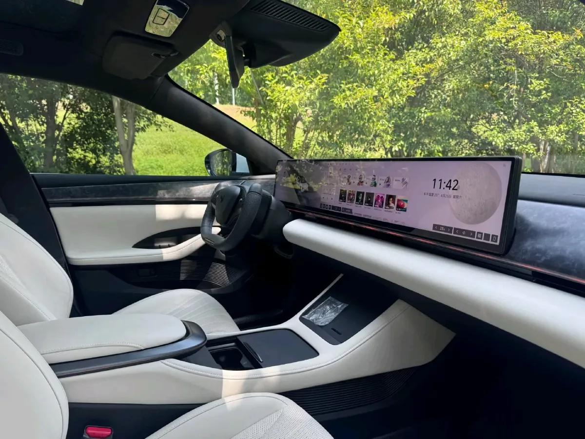 2024 JiYue 07 BEV 100KWH,autocango,china used car exporter,china ev exporter,chinese used car exporter,chinese used ev exporter