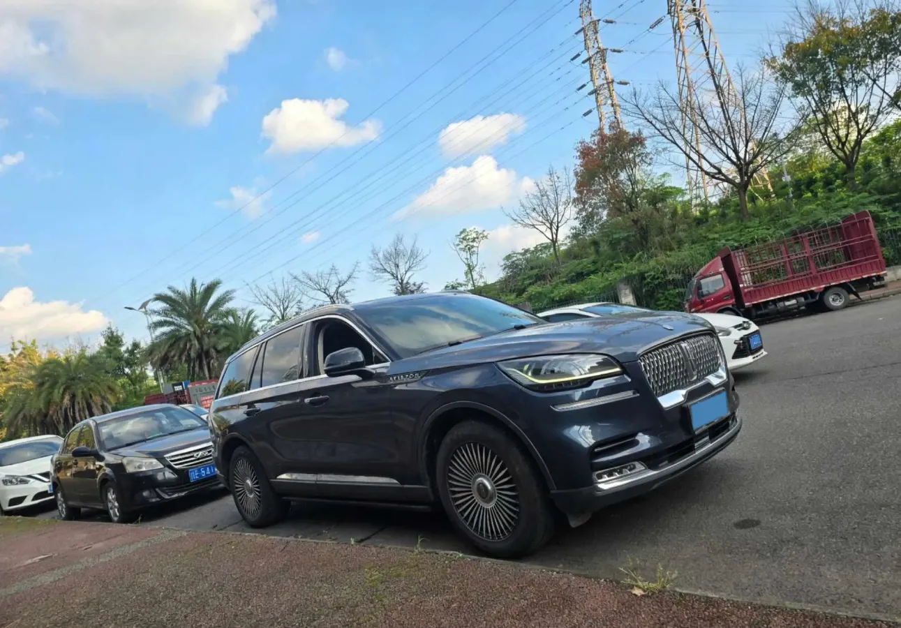 2020 Lincoln Aviator 3.0T 355HP V6 10AT,autocango,china used car exporter,china ev exporter,chinese used car exporter,chinese used ev exporter