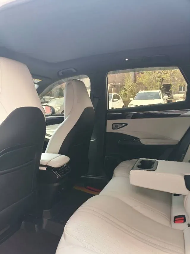 2023 Geely Galaxy L7 1.5T 163HP L4 3DHT PHEV 18.7KWH,autocango,china used car exporter,china ev exporter,chinese used car exporter,chinese used ev exporter