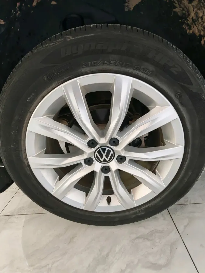 2021 Volkswagen T-Roc 1.4T 150HP L4 7DCT,autocango,china used car exporter,china ev exporter,chinese used car exporter,chinese used ev exporter